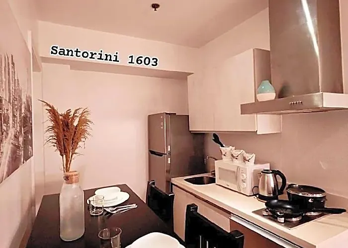 View Azure Staycation 6pax 호텔 4*