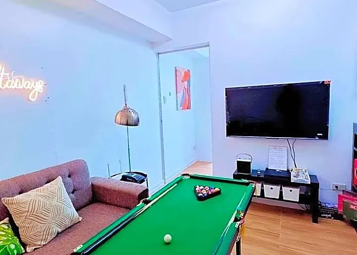 호텔 View Azure Staycation 6pax 4*